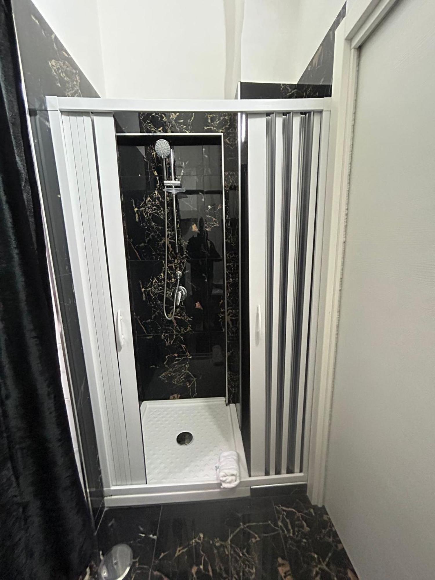 Valentino Luxury Appartement Napels