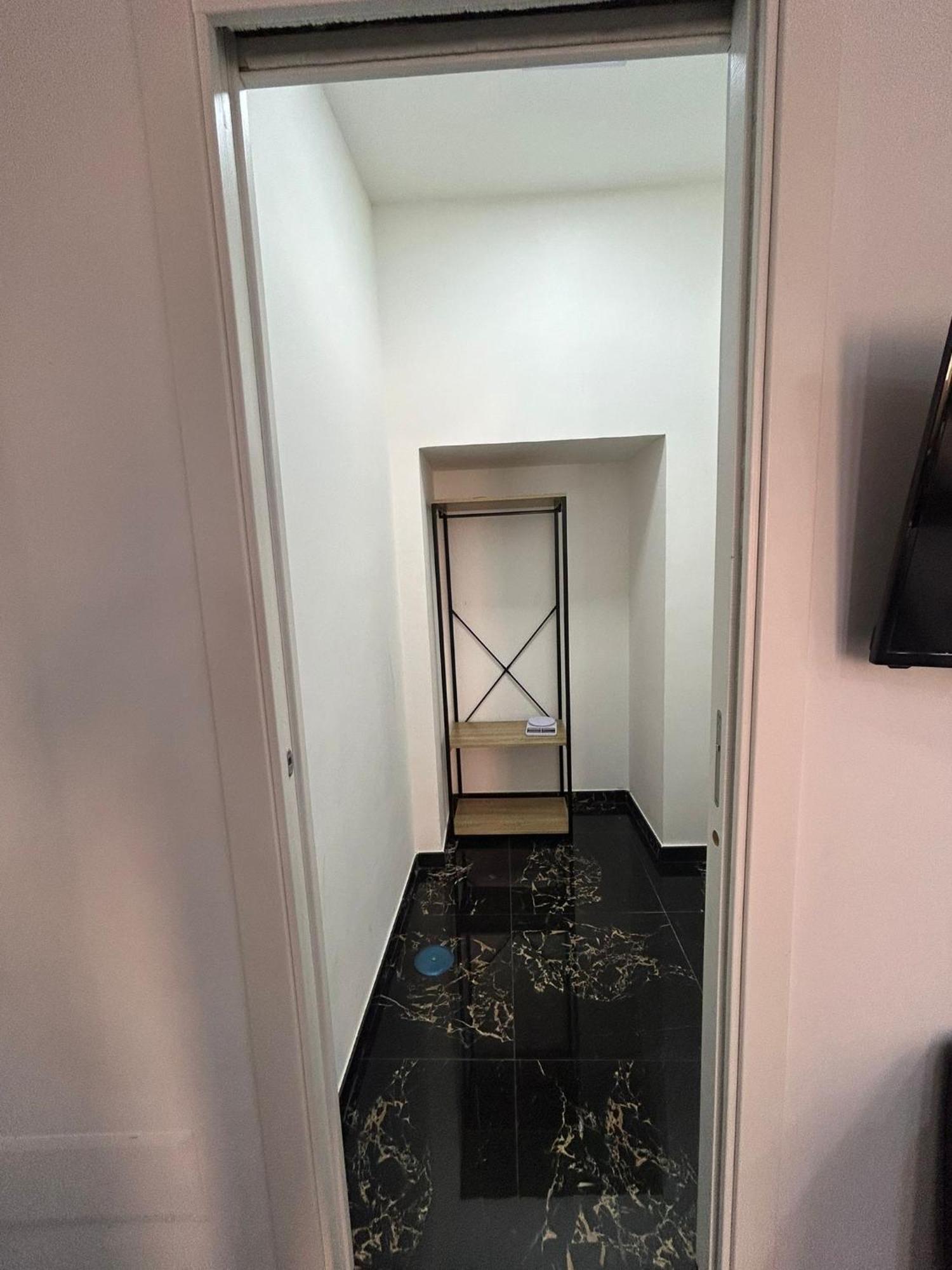 Valentino Luxury Appartement Napels